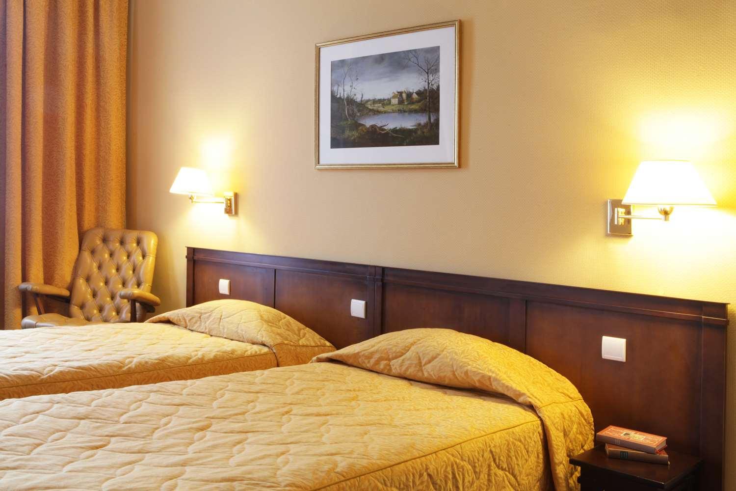 Best Western De Diane Nevers Exterior foto